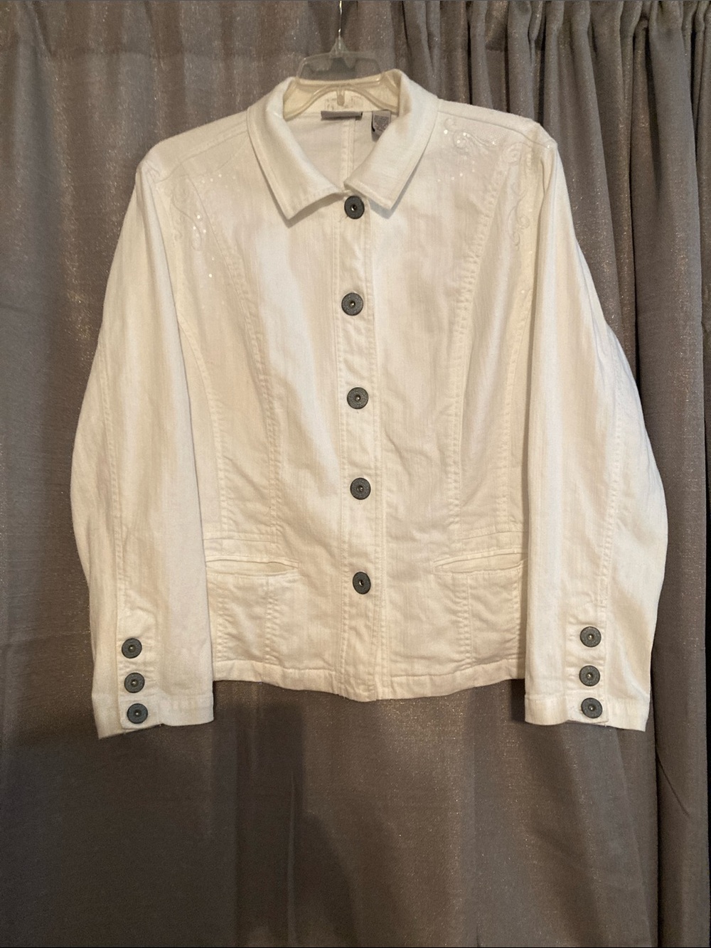 Chico's White Button-Down Women's Jean Jacket size 3 (similar to 16/18)